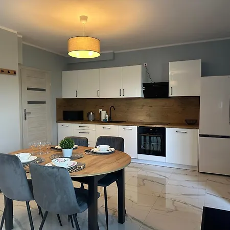 Szafranowe Wzgorze Iii - Oficyna, Zew Jacuzzi, Parking Apartmán